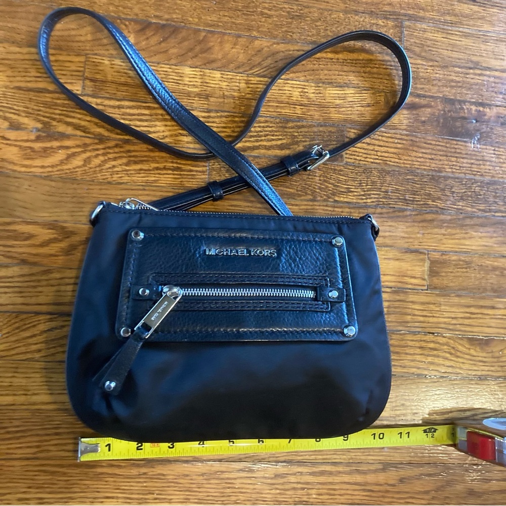 Michael Kors Gilmore bag